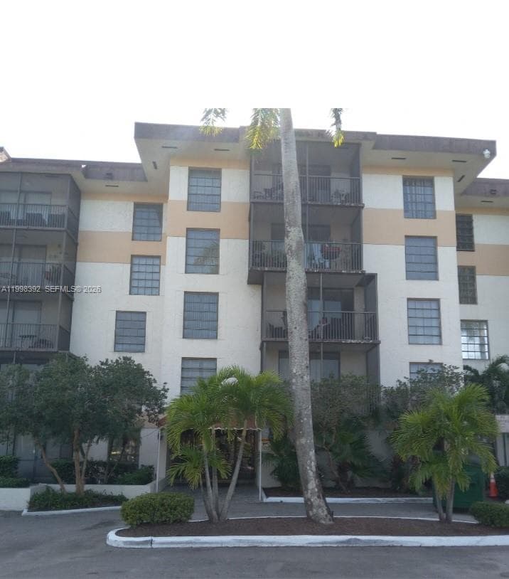 5570 NW 44th St # 507A, Lauderhill, FL 33319 photo 2
