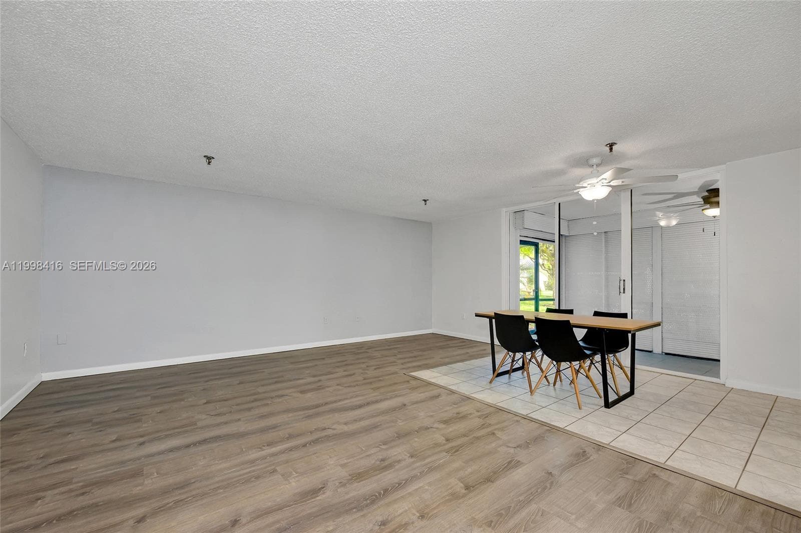 671 NE 195th St # 114E, Miami, FL 33179 photo 2