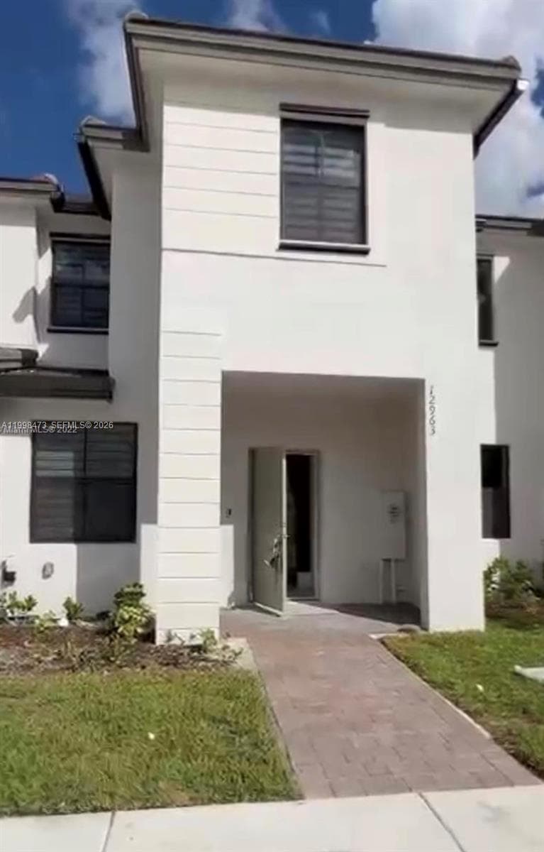12909 SW 232nd Ln, Homestead, FL 33032 photo 2