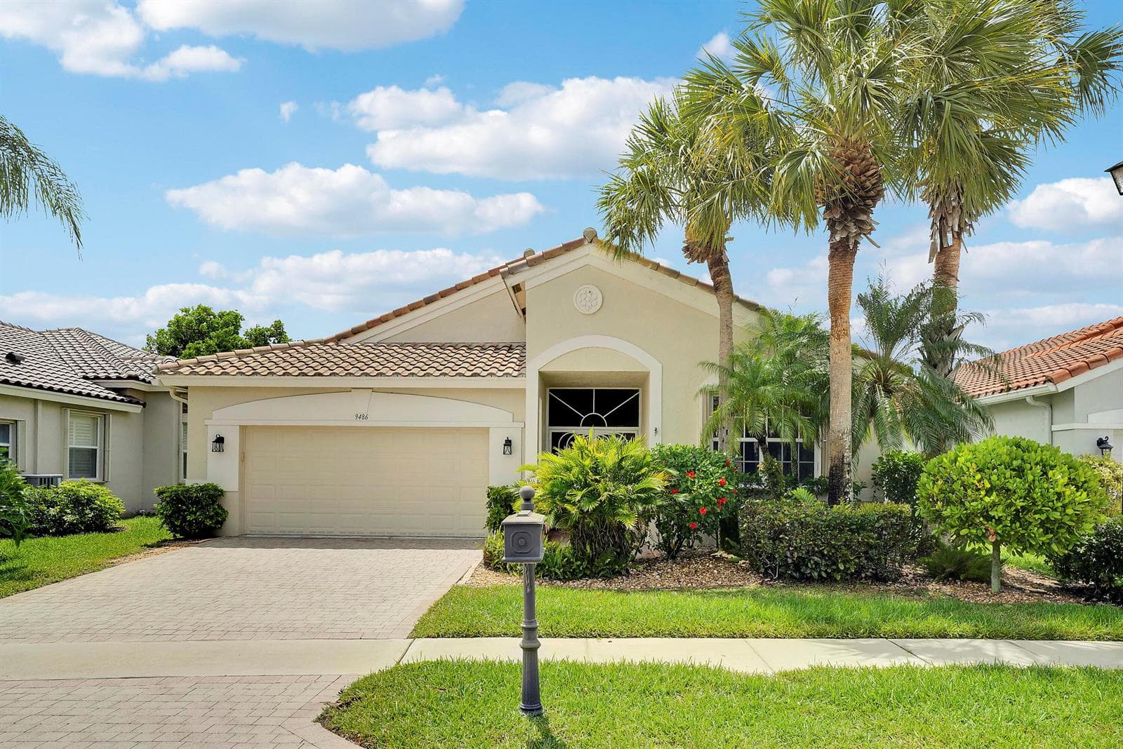 9486 Vercelli Street, Lake Worth, FL 33467 photo 2