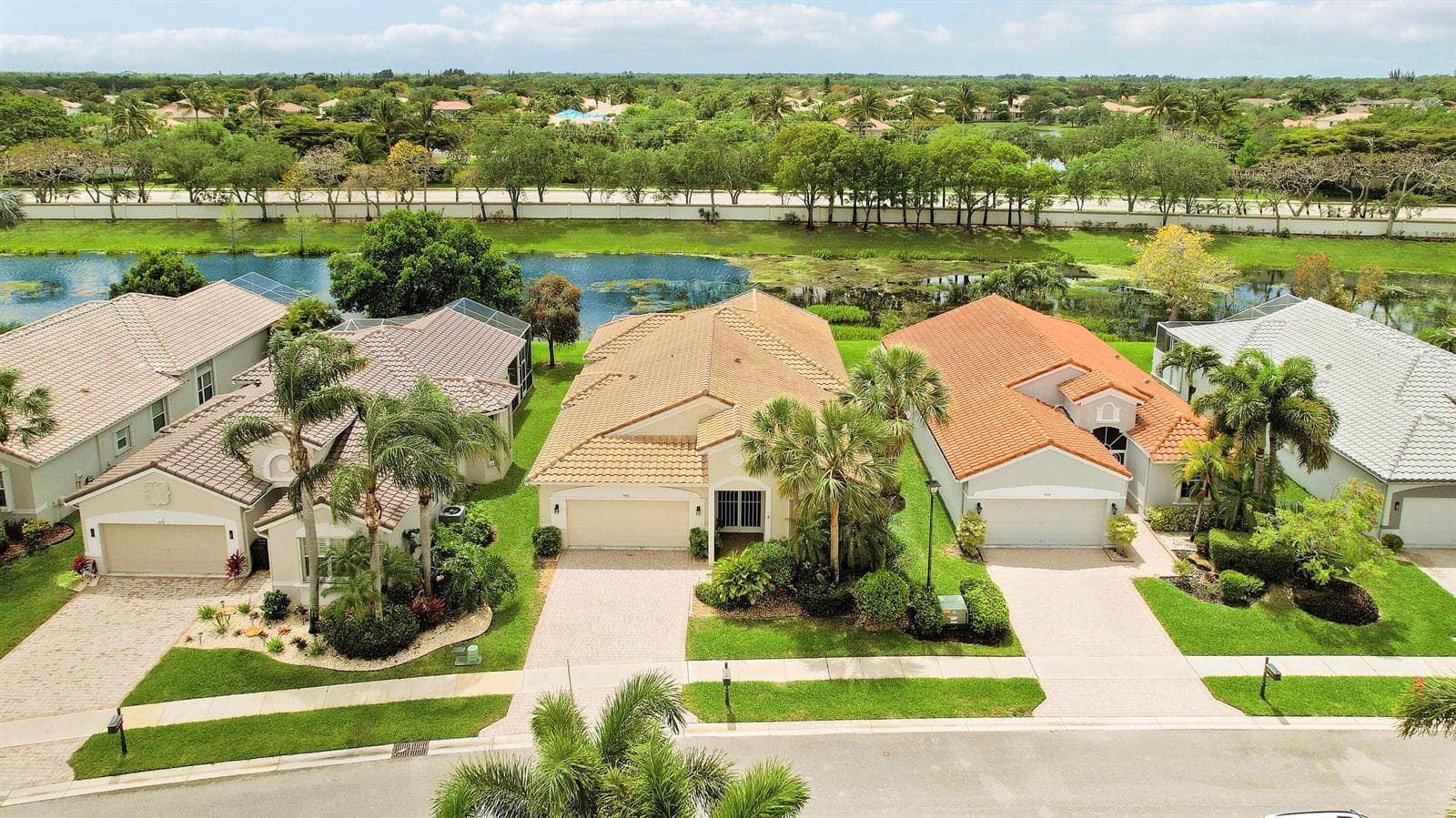 9486 Vercelli Street, Lake Worth, FL 33467 photo 5