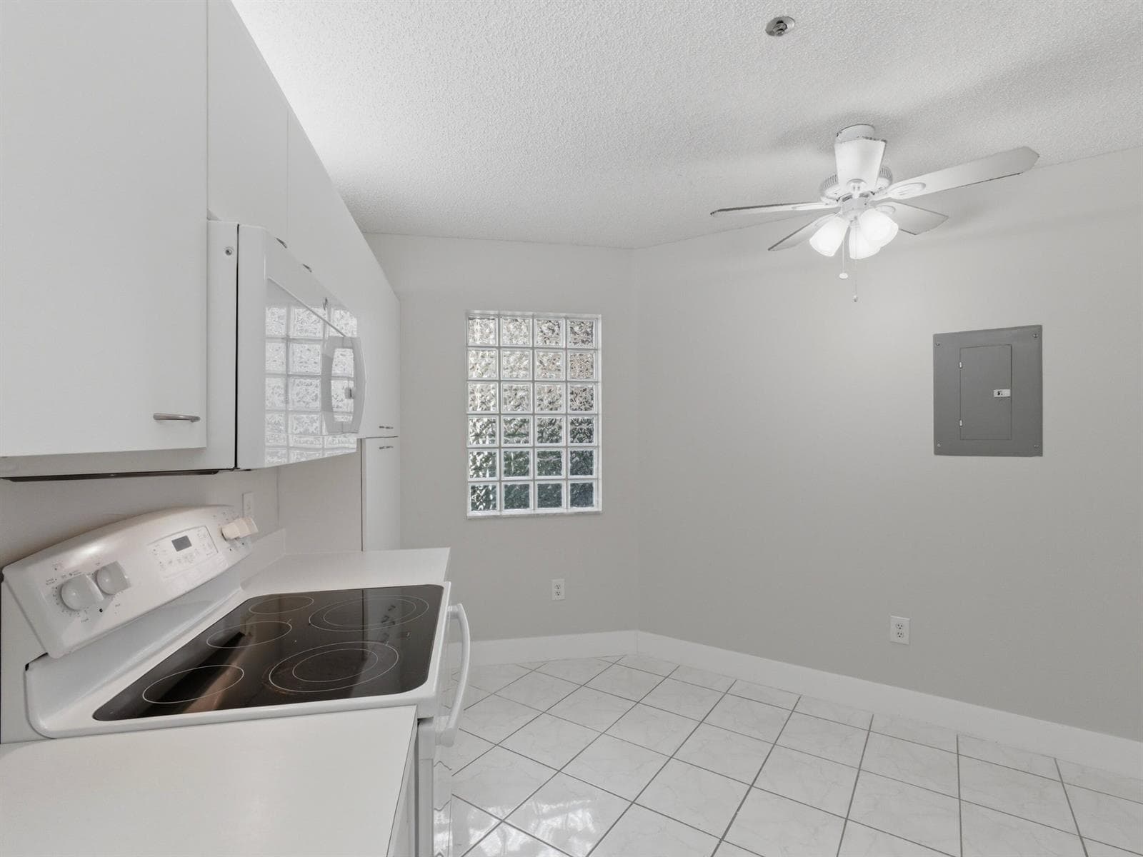 5265 Brisata Circle # P, Boynton Beach, FL 33437 photo 2