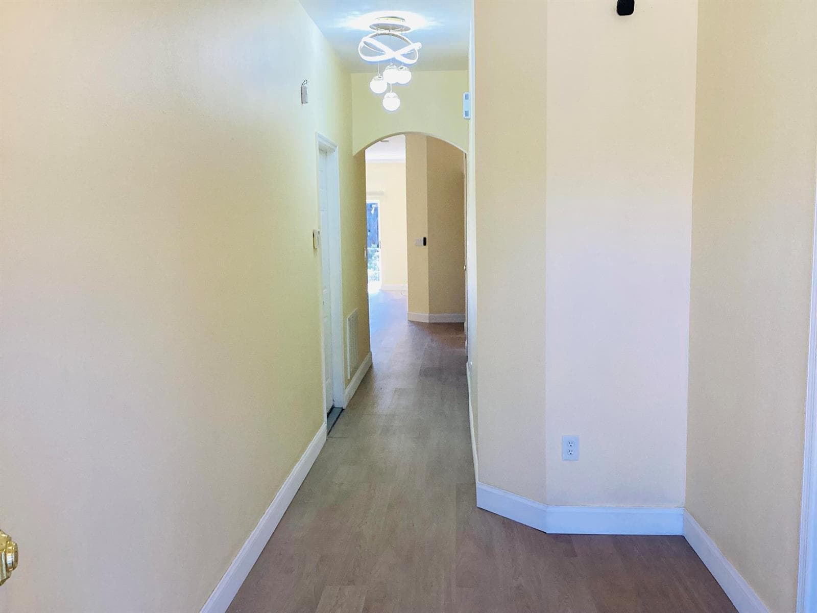 3809 N Whittier Street, Tampa, FL 33619 photo 3