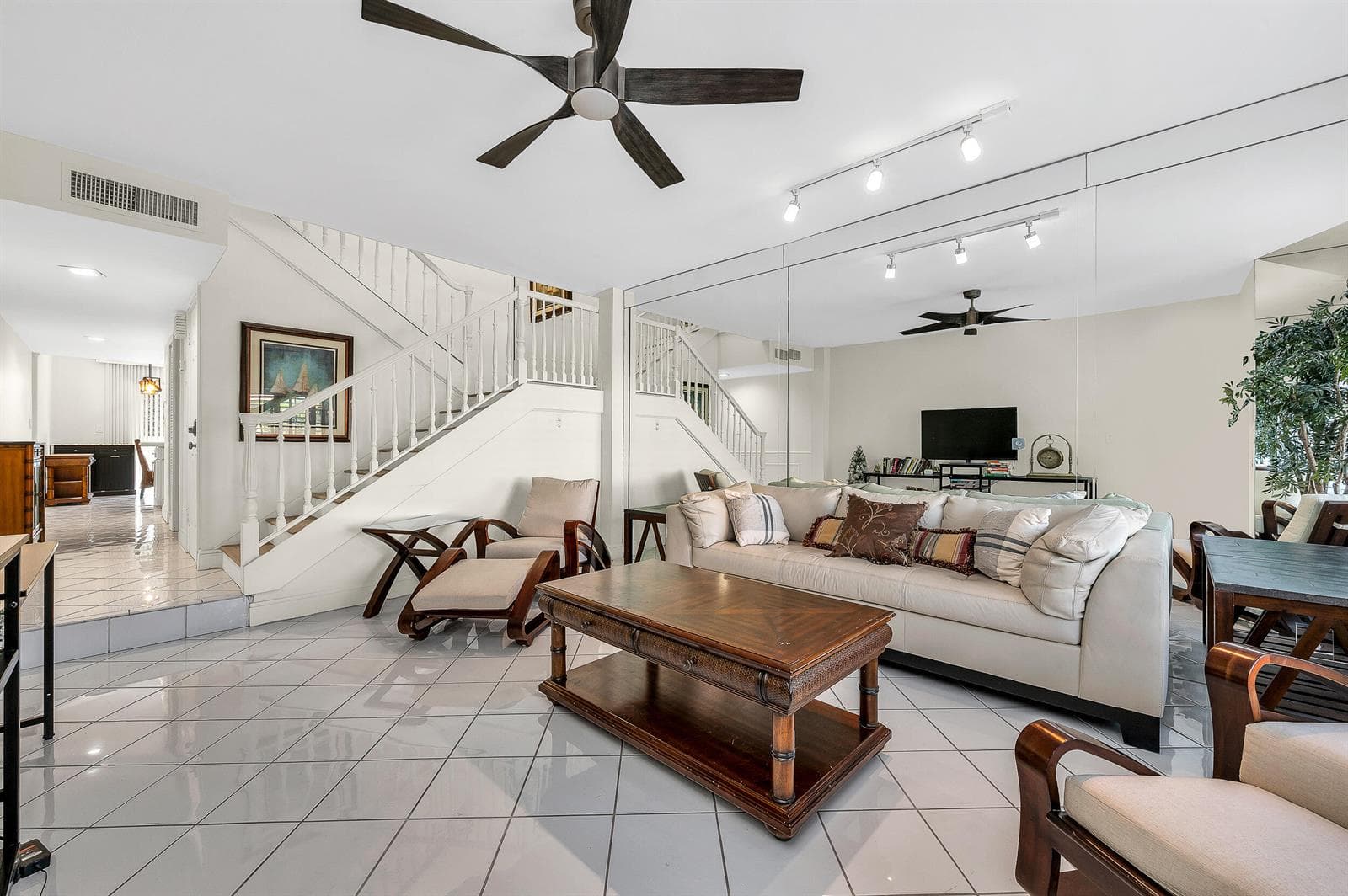 584 SE 20th Avenue # 2, Deerfield Beach, FL 33441 photo 5