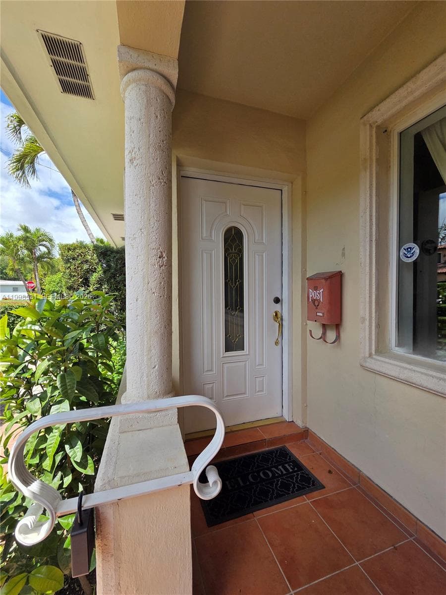 345 Malaga Ave, Coral Gables, FL 33134 photo 5