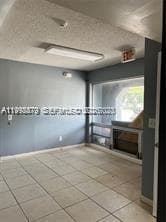 400 NE 44th St, Oakland Park, FL 33334 photo 3