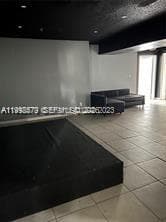 400 NE 44th St, Oakland Park, FL 33334 photo 4