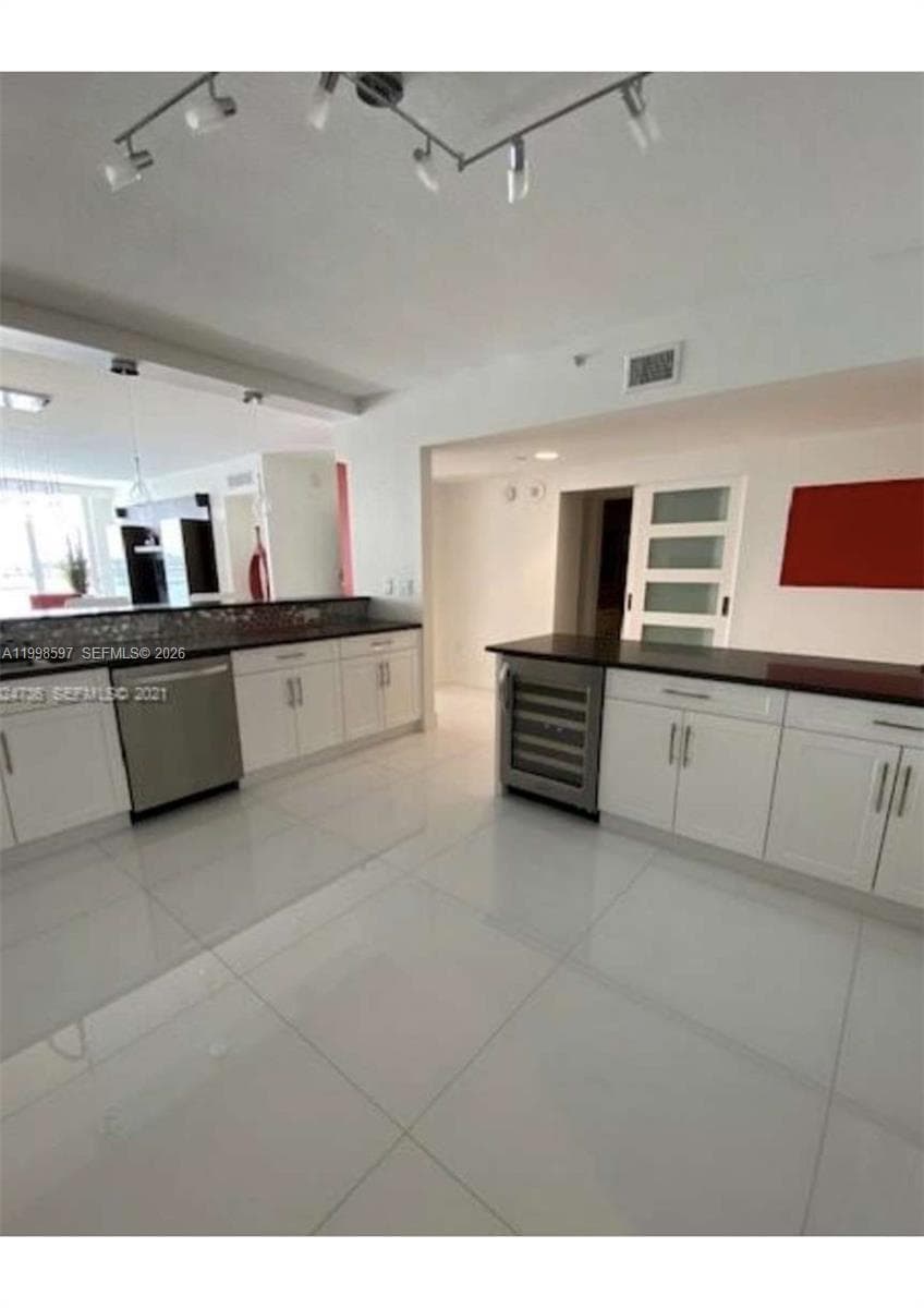 17050 N Bay Rd # 605, Sunny Isles Beach, FL 33160 photo 5
