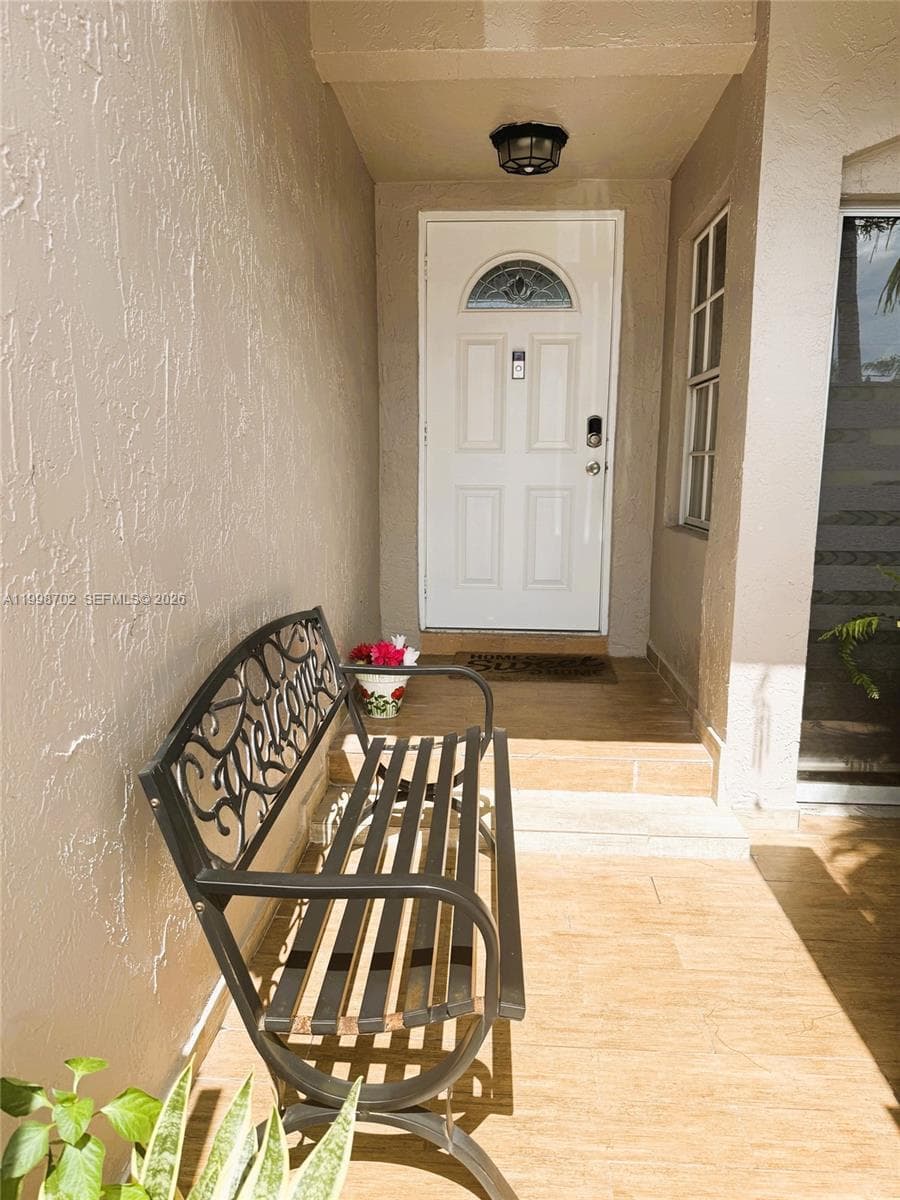 6217 SW 128th Pl, Miami, FL 33183 photo 2