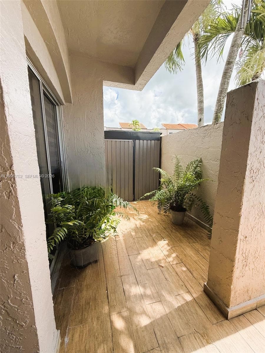 6217 SW 128th Pl, Miami, FL 33183 photo 4