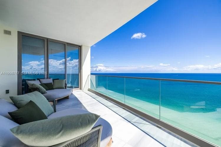17901 Collins Ave # 2604, Sunny Isles Beach, FL 33160 photo 3
