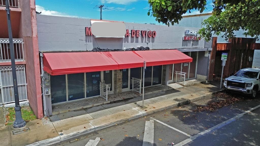 1365 SW 22nd Street, Miami, FL 33145 photo 2