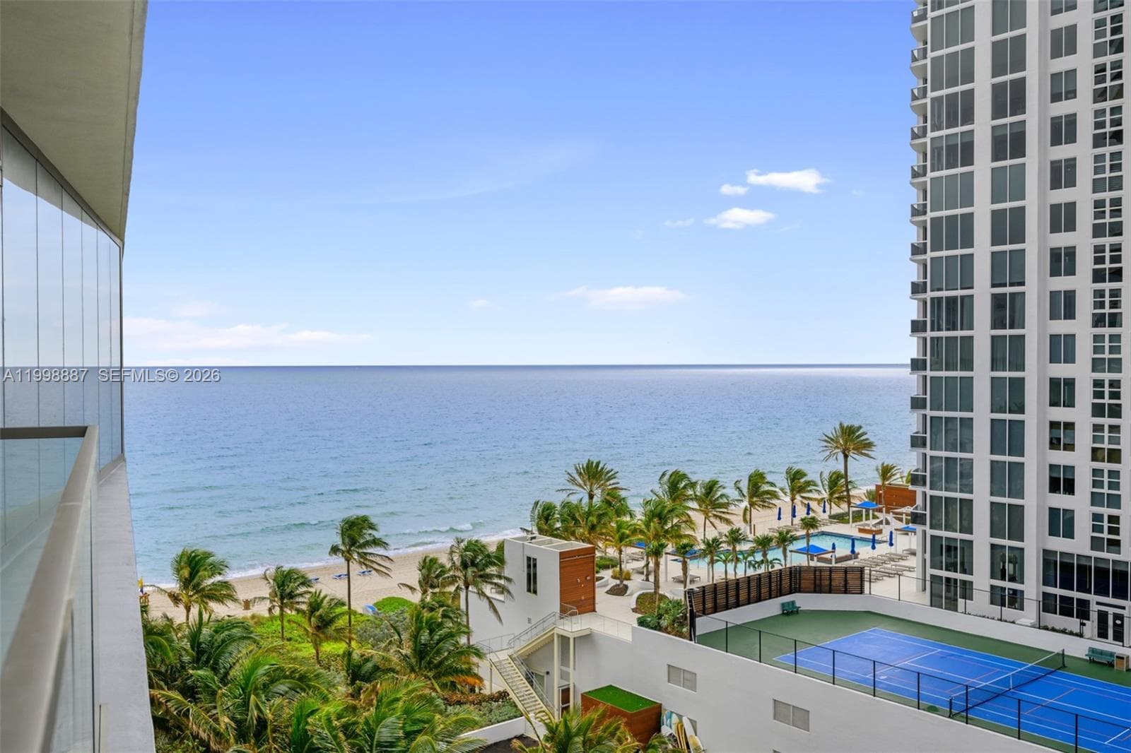 18975 Collins Ave # 605, Sunny Isles Beach, FL 33160 photo 2