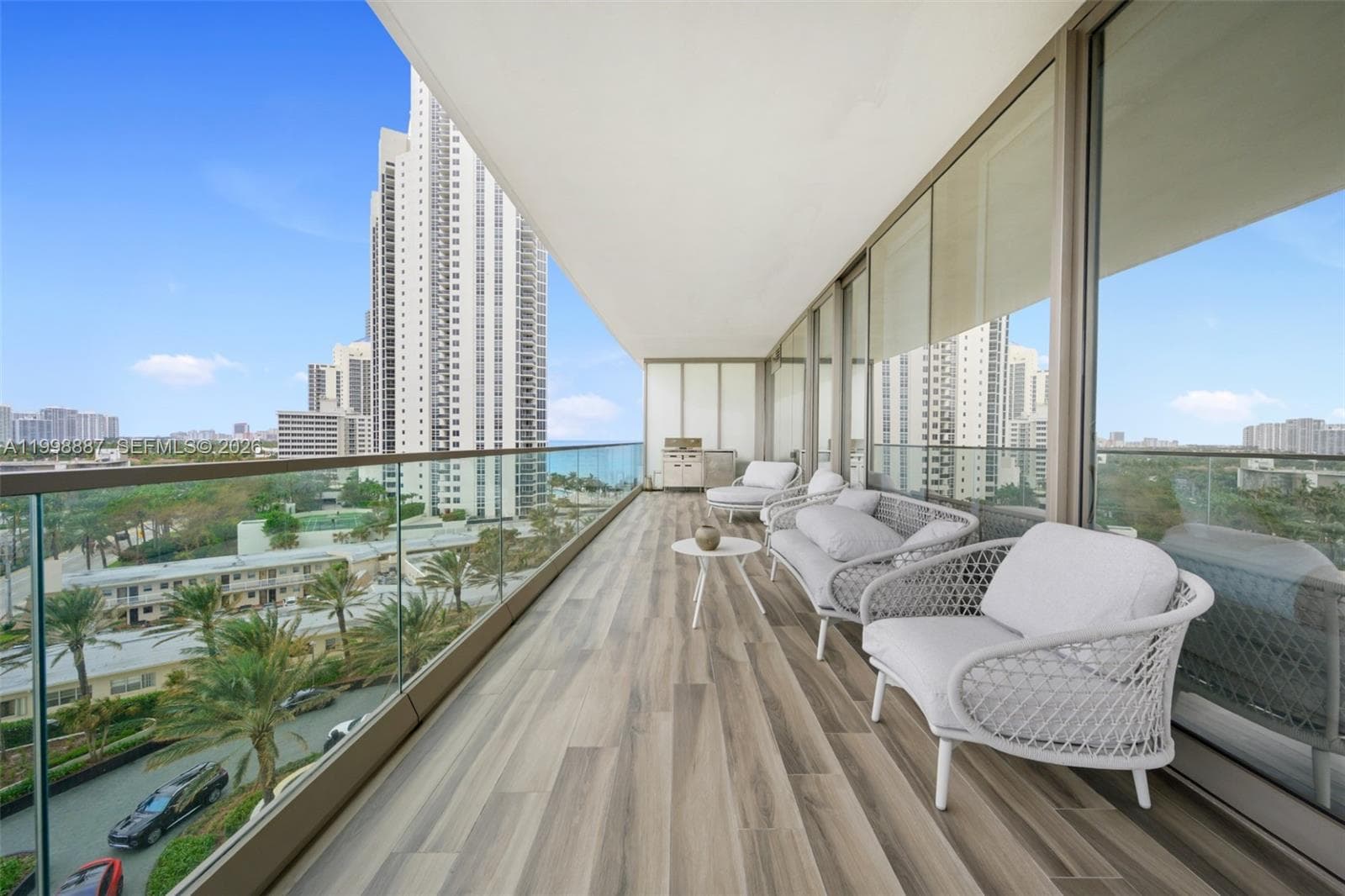 18975 Collins Ave # 605, Sunny Isles Beach, FL 33160 photo 5