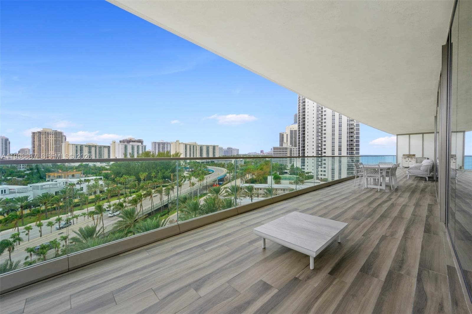 18975 Collins Ave # 605, Sunny Isles Beach, FL 33160 photo 4