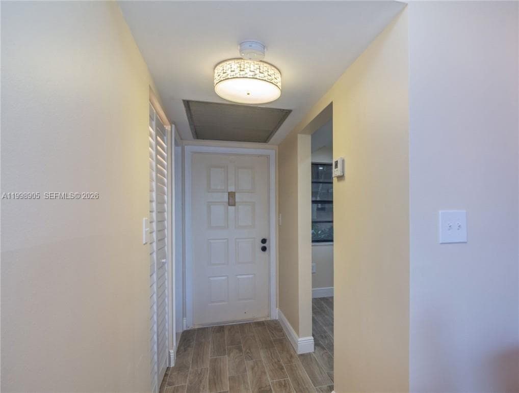 1100 Colony Point Cir # 105, Pembroke Pines, FL 33026 photo 3