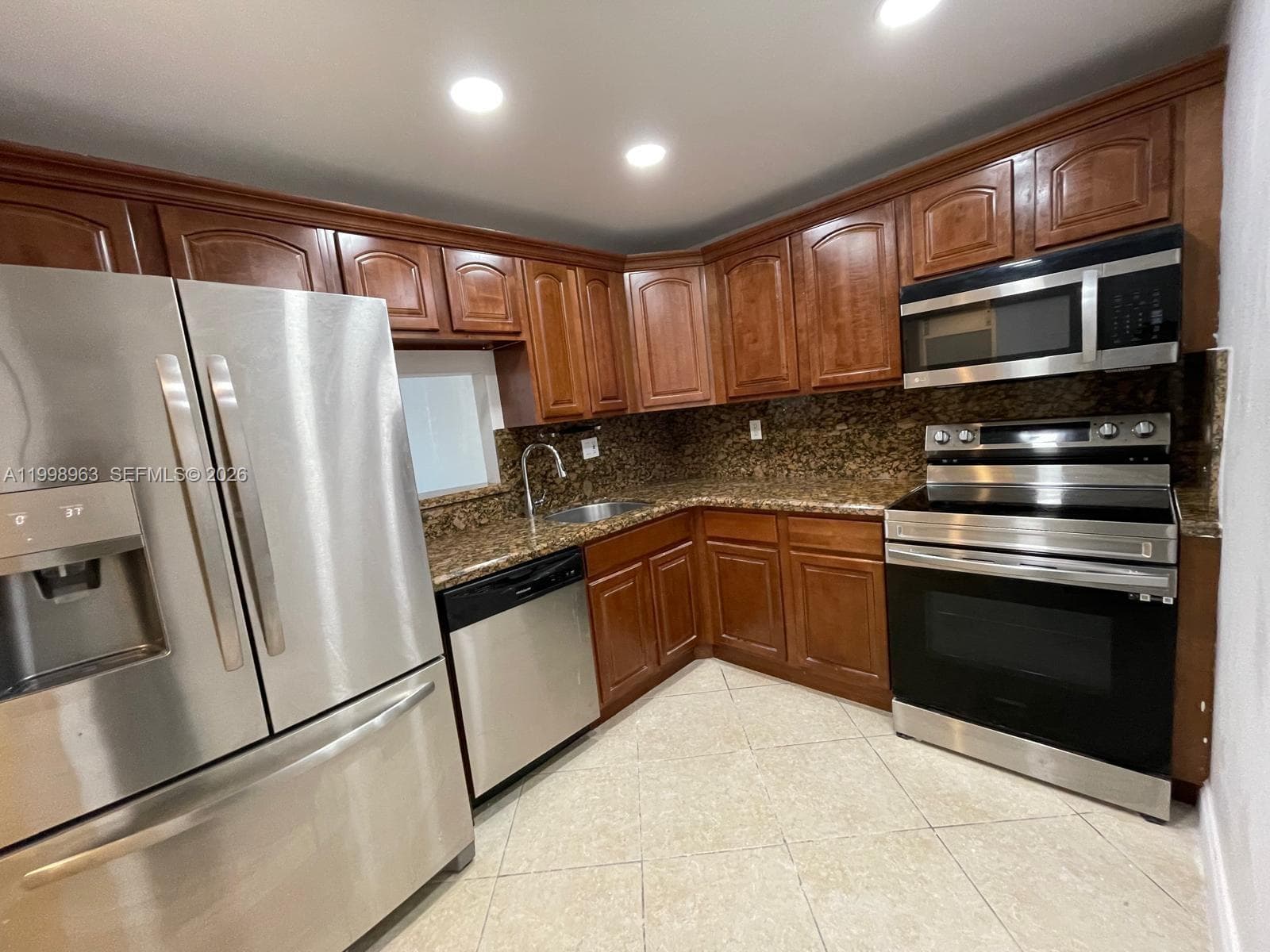 9143 SW 77th Ave # B105, Miami, FL 33156 photo 3