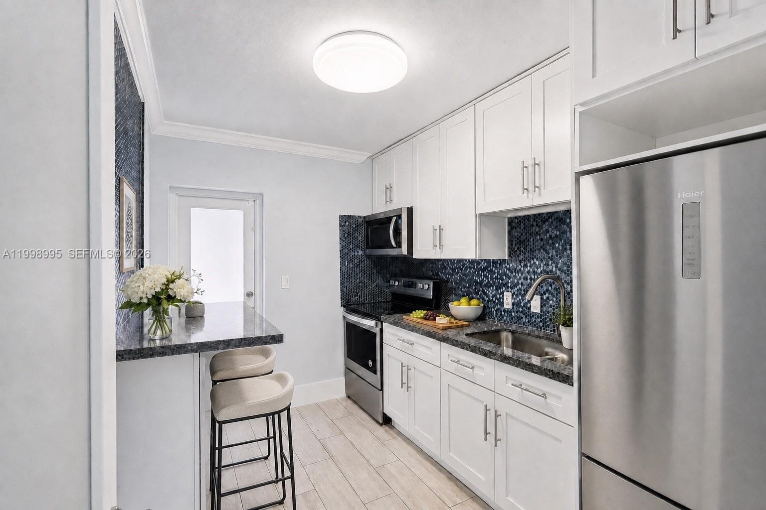 1682 NE 124th Ln, North Miami, FL 33181 photo 4
