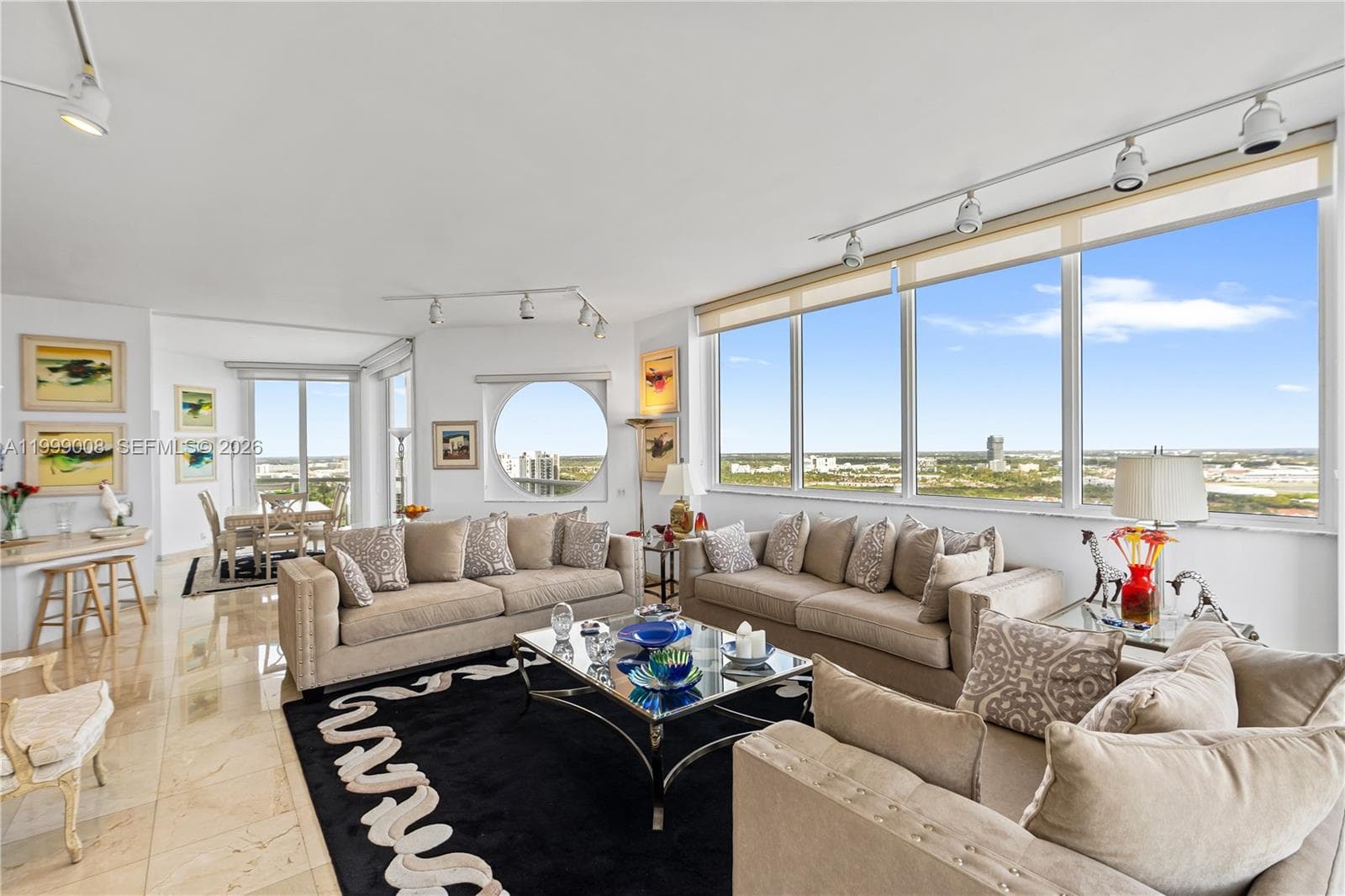 3802 NE 207th St # 2704, Aventura, FL 33180 photo 2