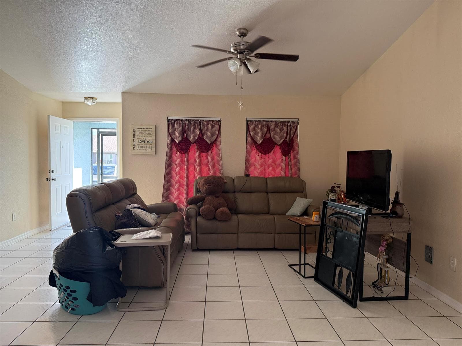319 SE 27th Street, Cape Coral, FL 33904 photo 4