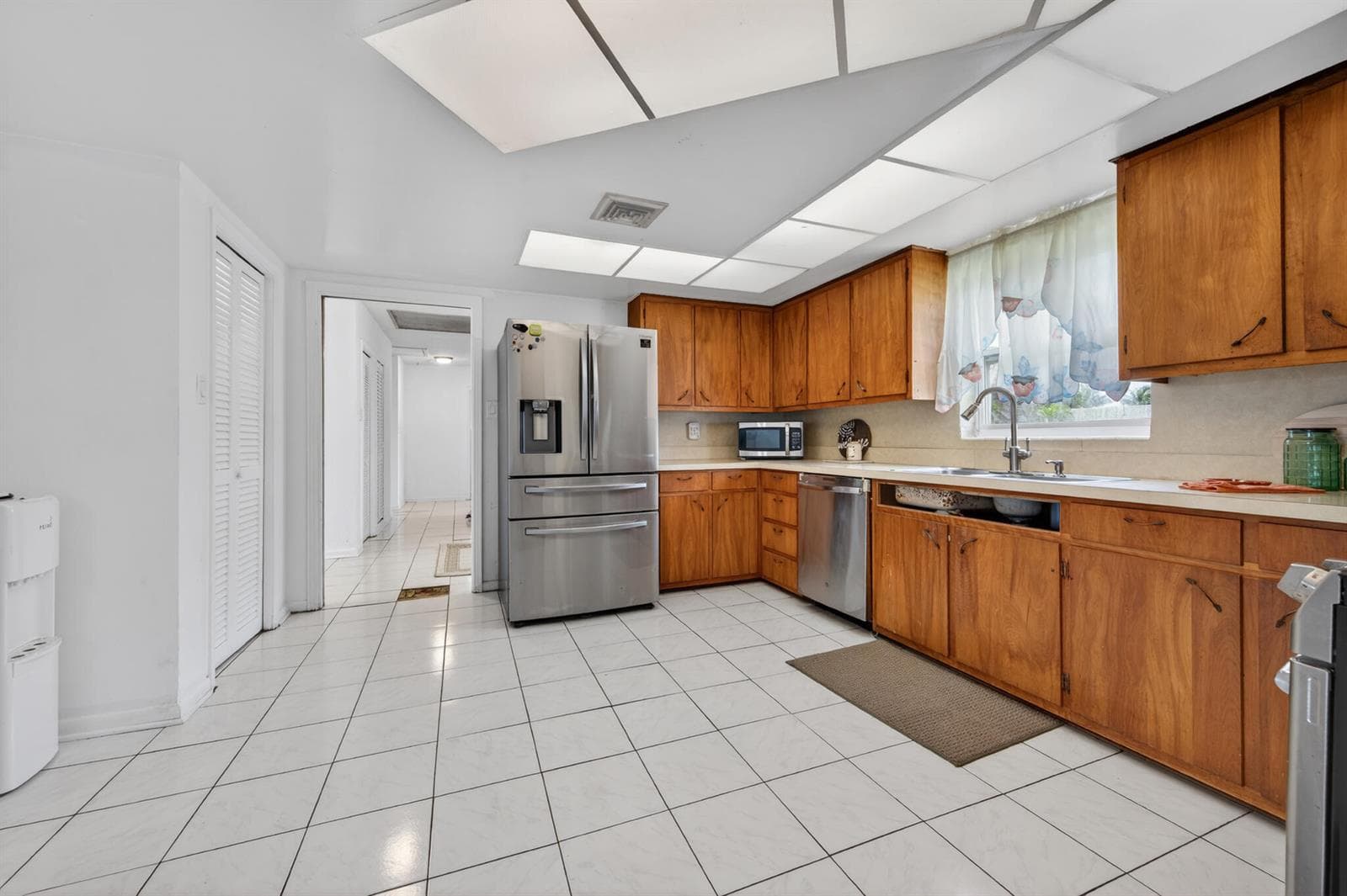360 Kismet Avenue, Pahokee, FL 33476 photo 3
