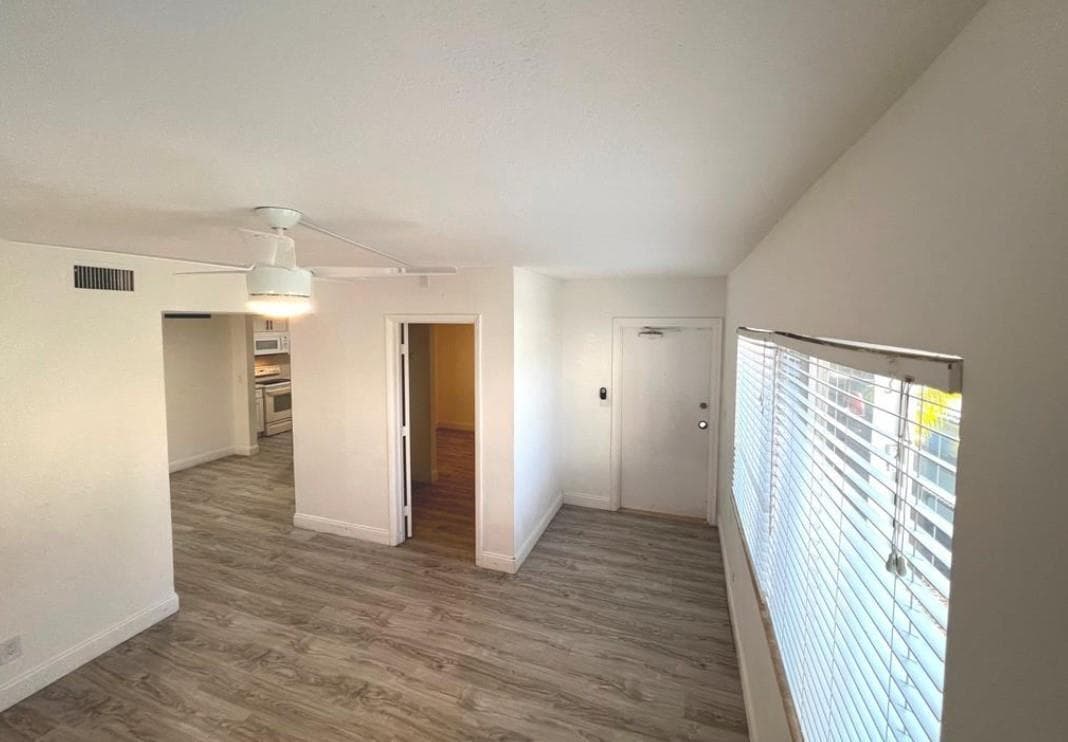 1060 Crystal Lake Drive # 101, Deerfield Beach, FL 33064 photo 4