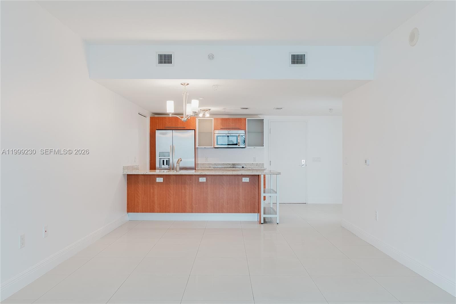185 SW 7th St # 2007, Miami, FL 33130 photo 4