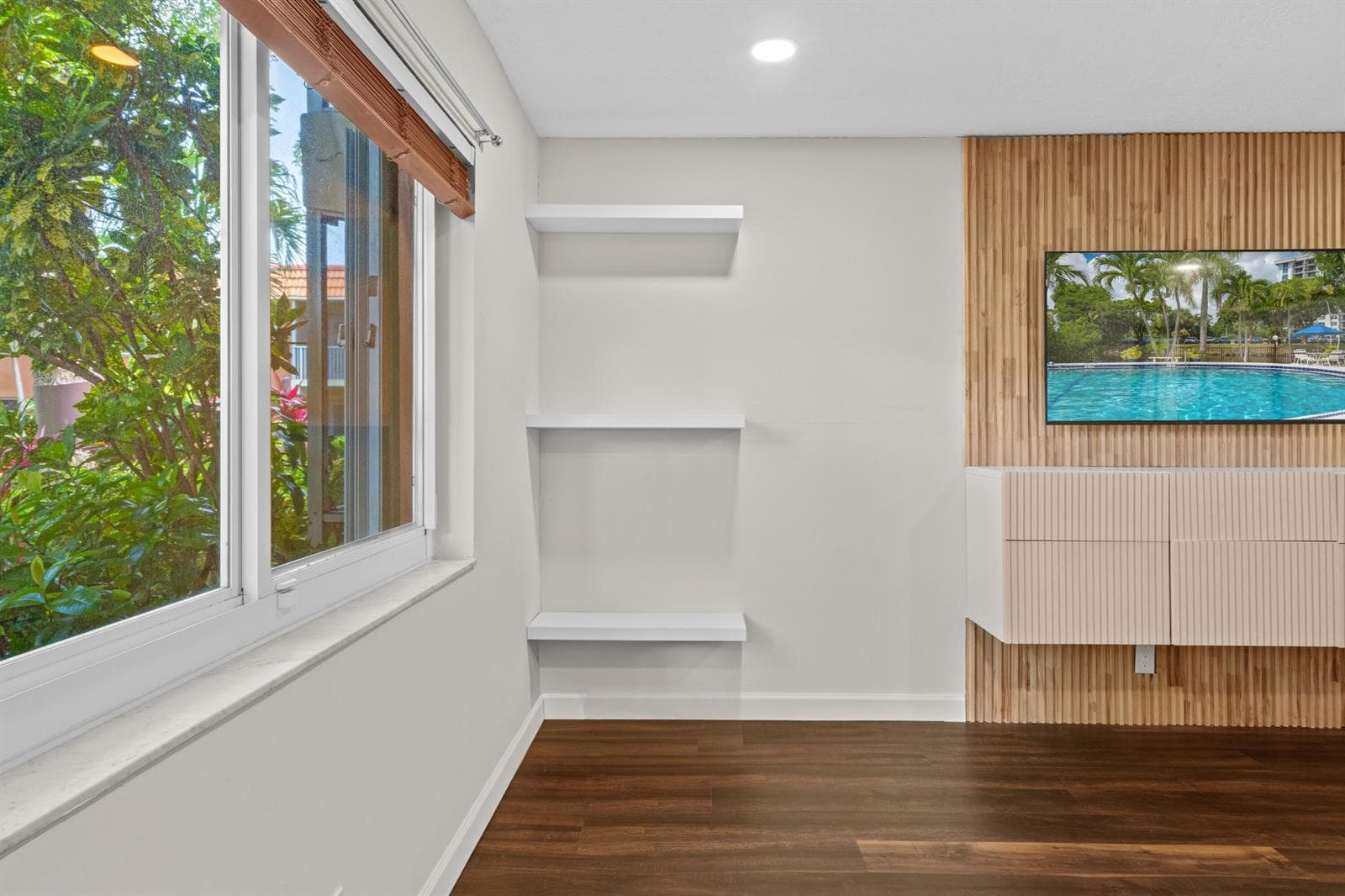 1920 NE 1st Terrace # 118h, Wilton Manors, FL 33305 photo 3