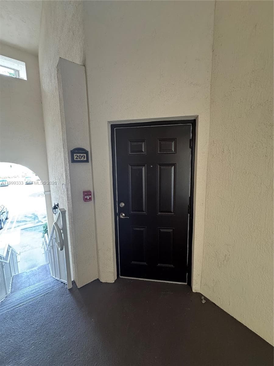 11601 NW 89th St # 209, Doral, FL 33178 photo 3