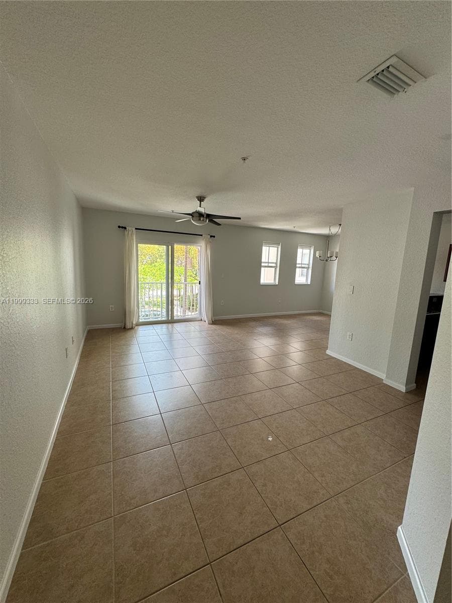 11601 NW 89th St # 209, Doral, FL 33178 photo 5