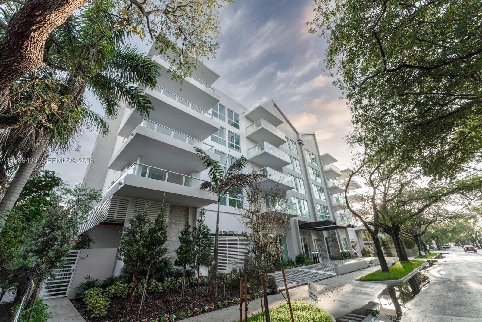 1850 Monroe St # 306, Hollywood, FL 33020