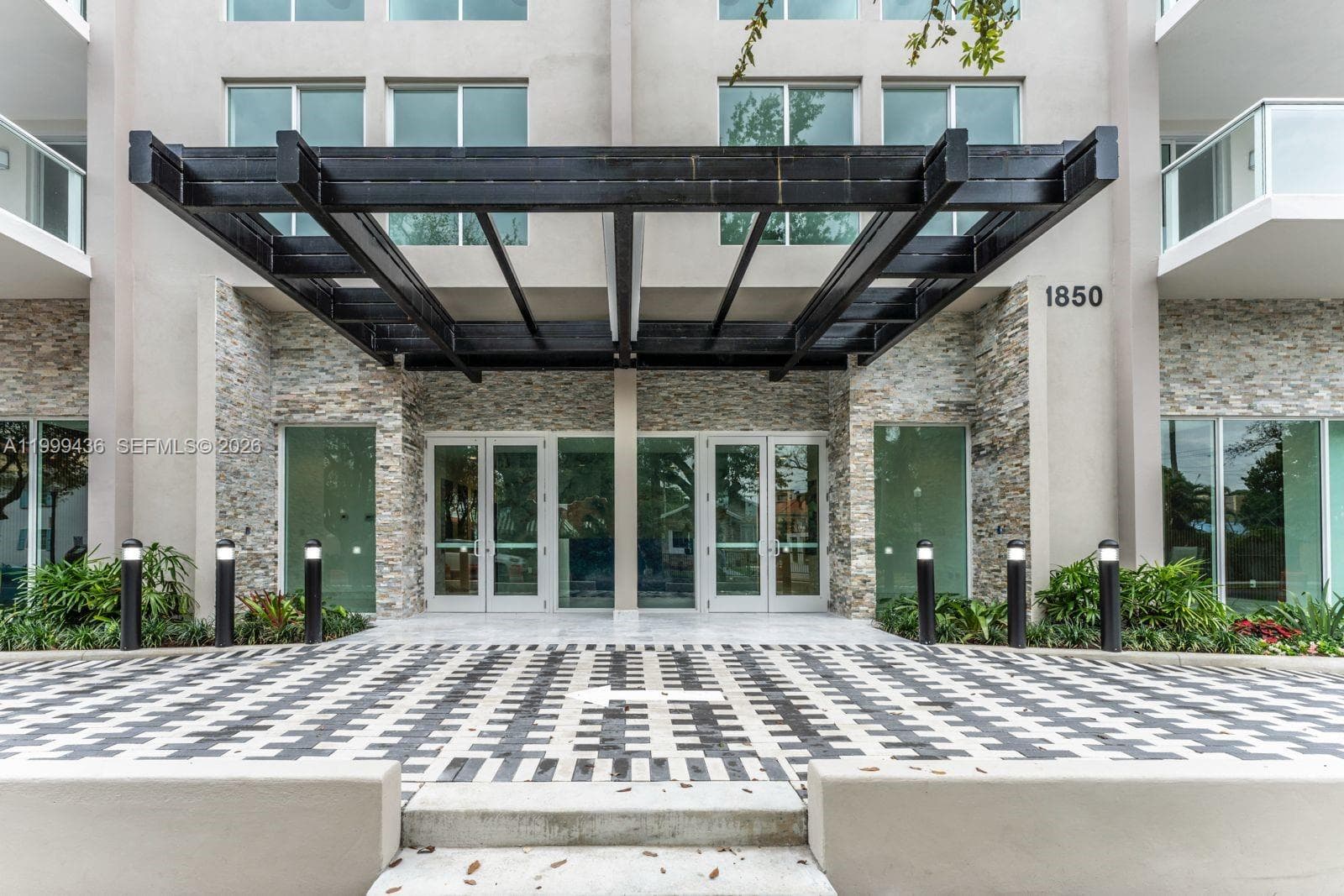 1850 Monroe St # 409, Hollywood, FL 33020
