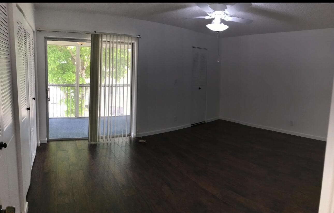 700 Village Green Court # 302, Palm Springs, FL 33461 photo 4
