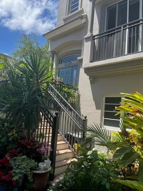 3932 Coral Heights Way, Oakland Park, FL 33308 photo 2
