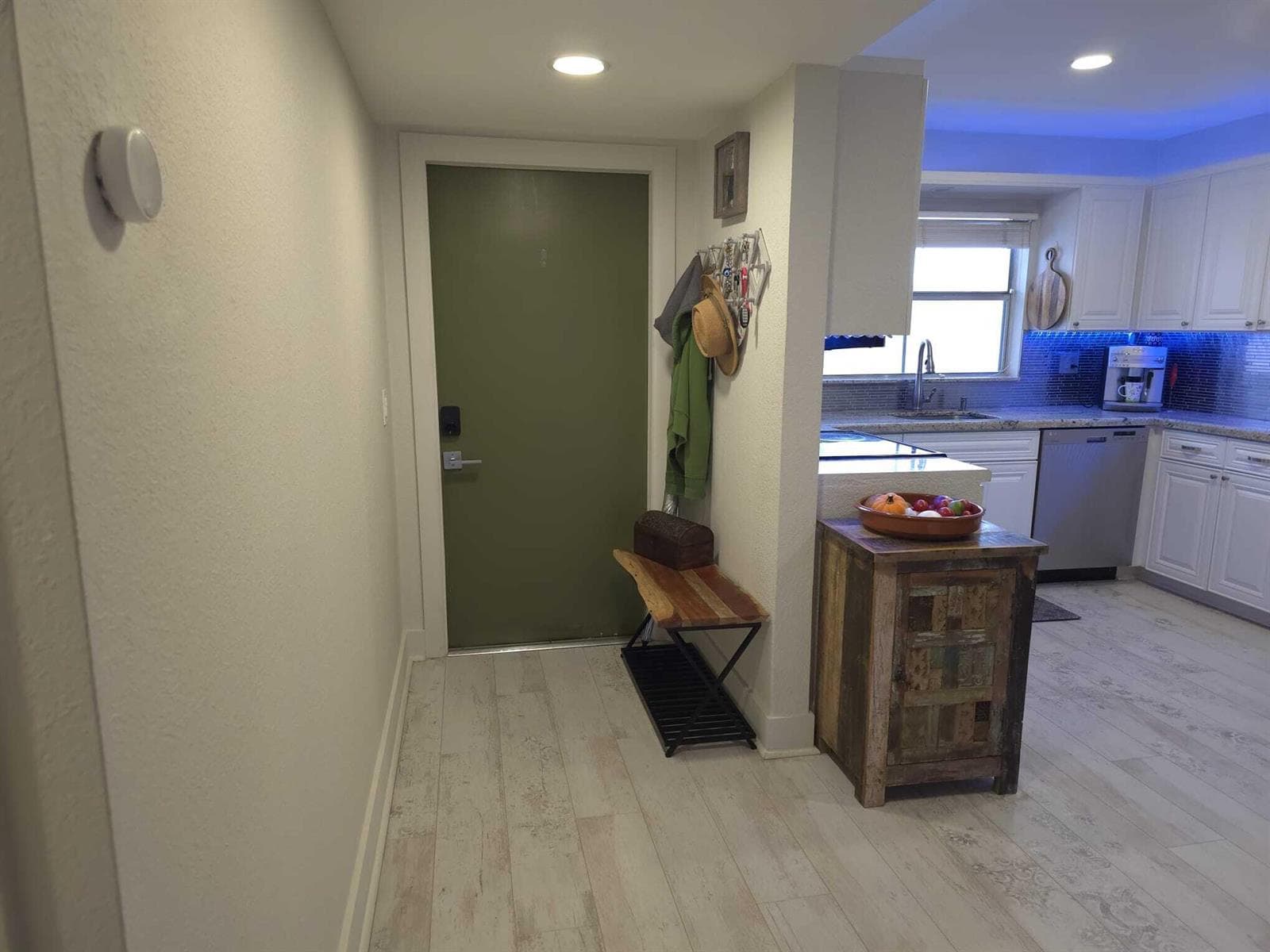 9501 Sunrise Lakes Boulevard # 305, Sunrise, FL 33322 photo 2