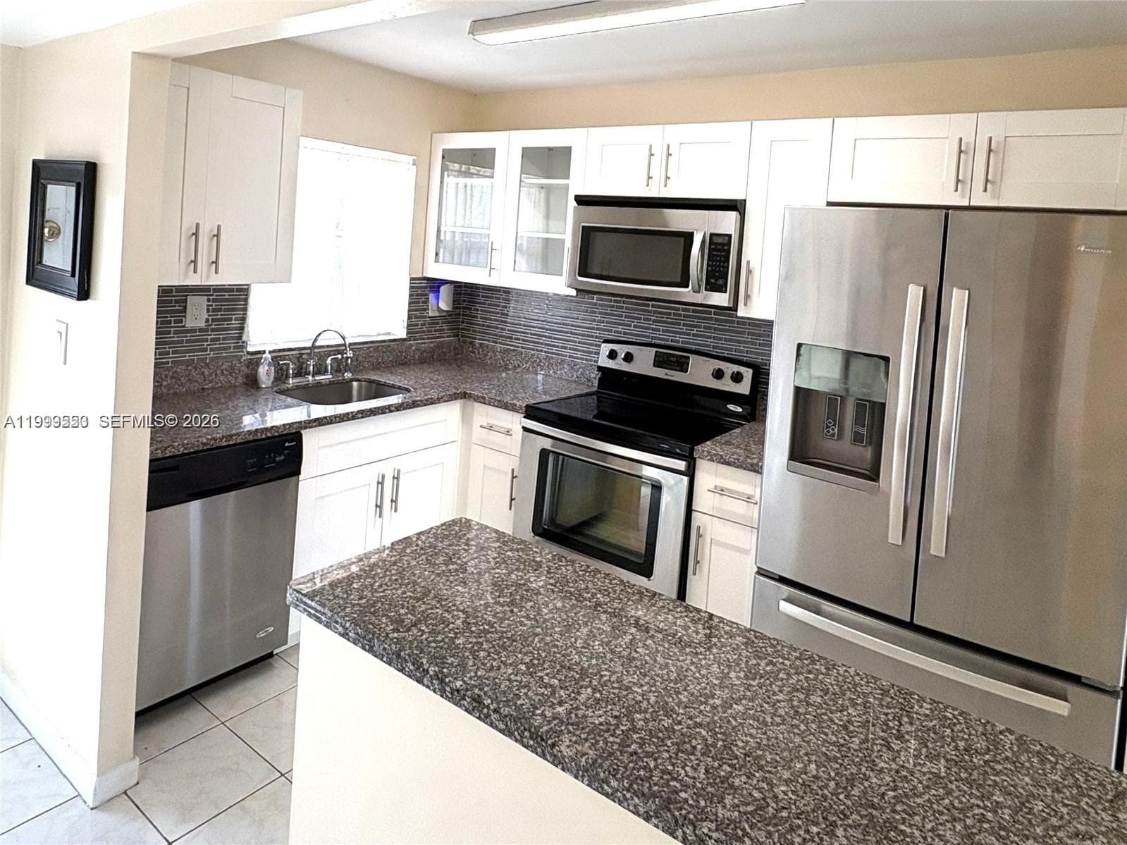 8901 Sunrise Lakes Blvd # 204, Sunrise, FL 33322 photo 3