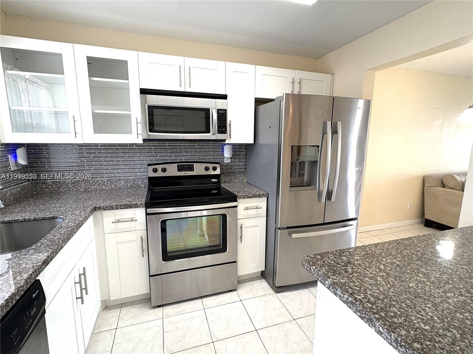 8901 Sunrise Lakes Blvd # 204, Sunrise, FL 33322 photo 4
