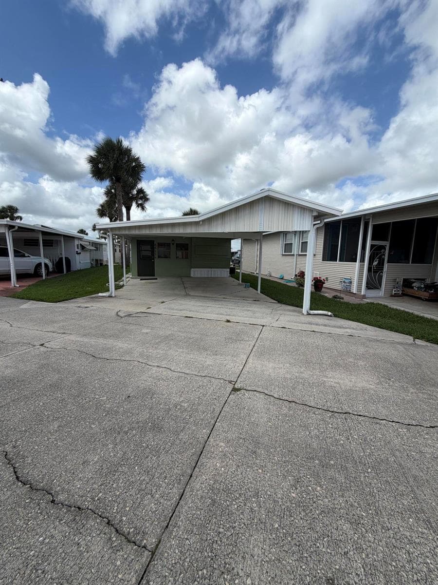 6511 SE 56th Street, Okeechobee, FL 34974 photo 2