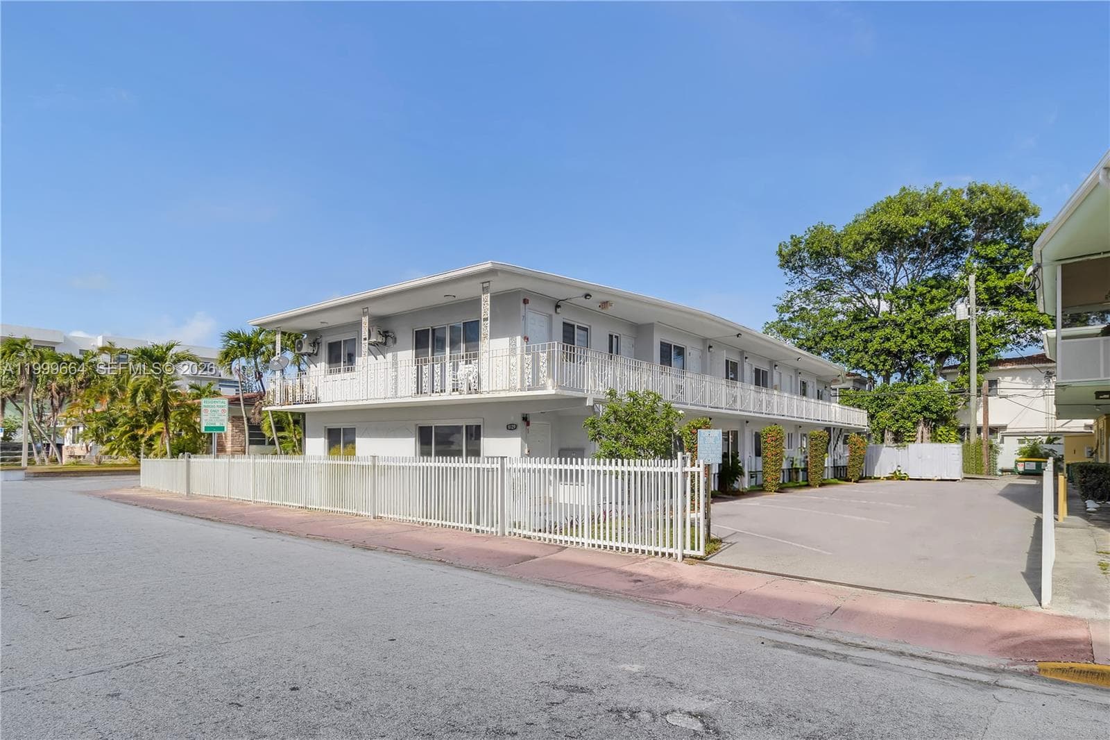 8129 Abbott Ave # 10, Miami Beach, FL 33141 photo 3