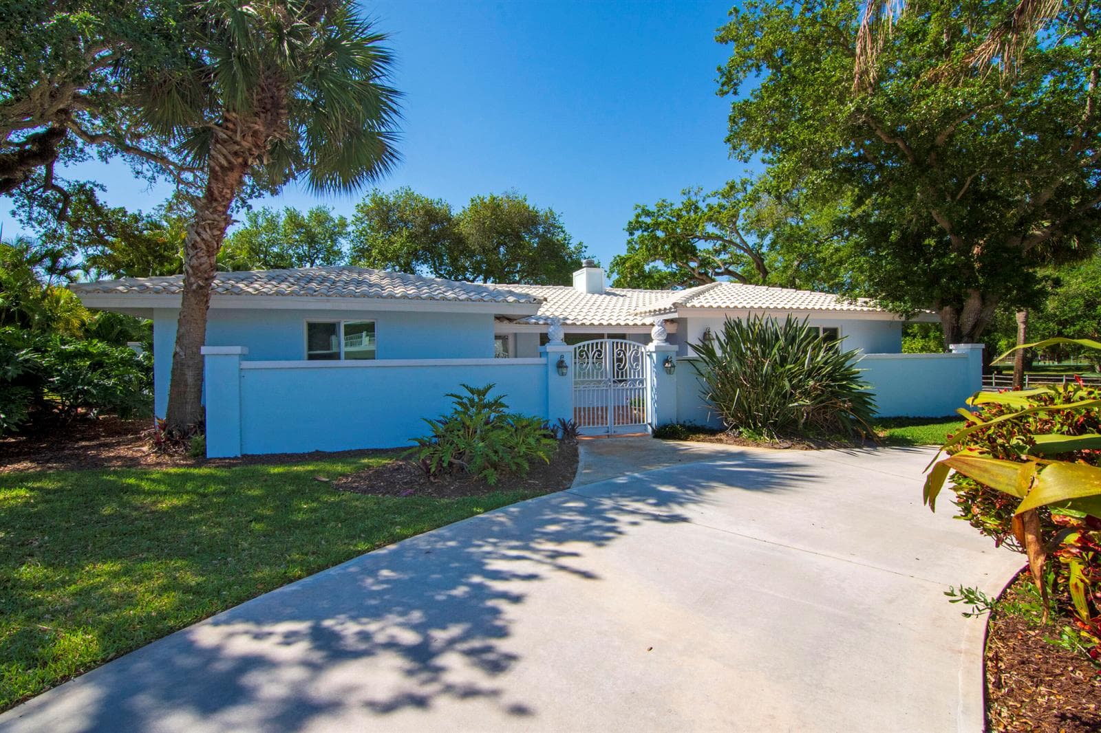500 Gardenia Lane, Vero Beach, FL 32963 photo 3