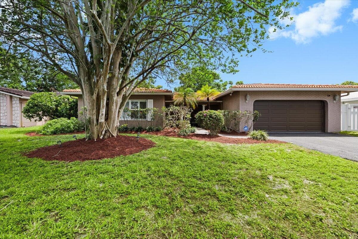 11744 NW 26th Court, Coral Springs, FL 33065 photo 2