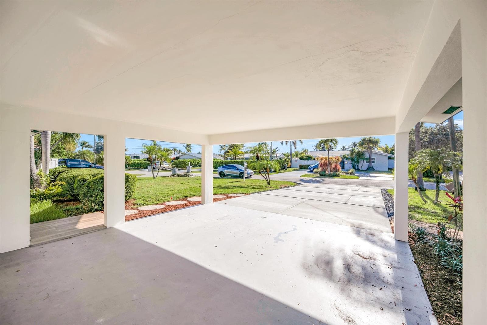 1120 SE 9th Avenue, Pompano Beach, FL 33060 photo 4
