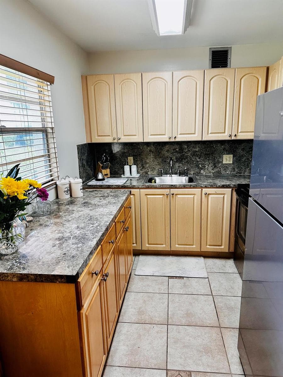 13500 SW 1st Street # 111u, Pembroke Pines, FL 33027 photo 4