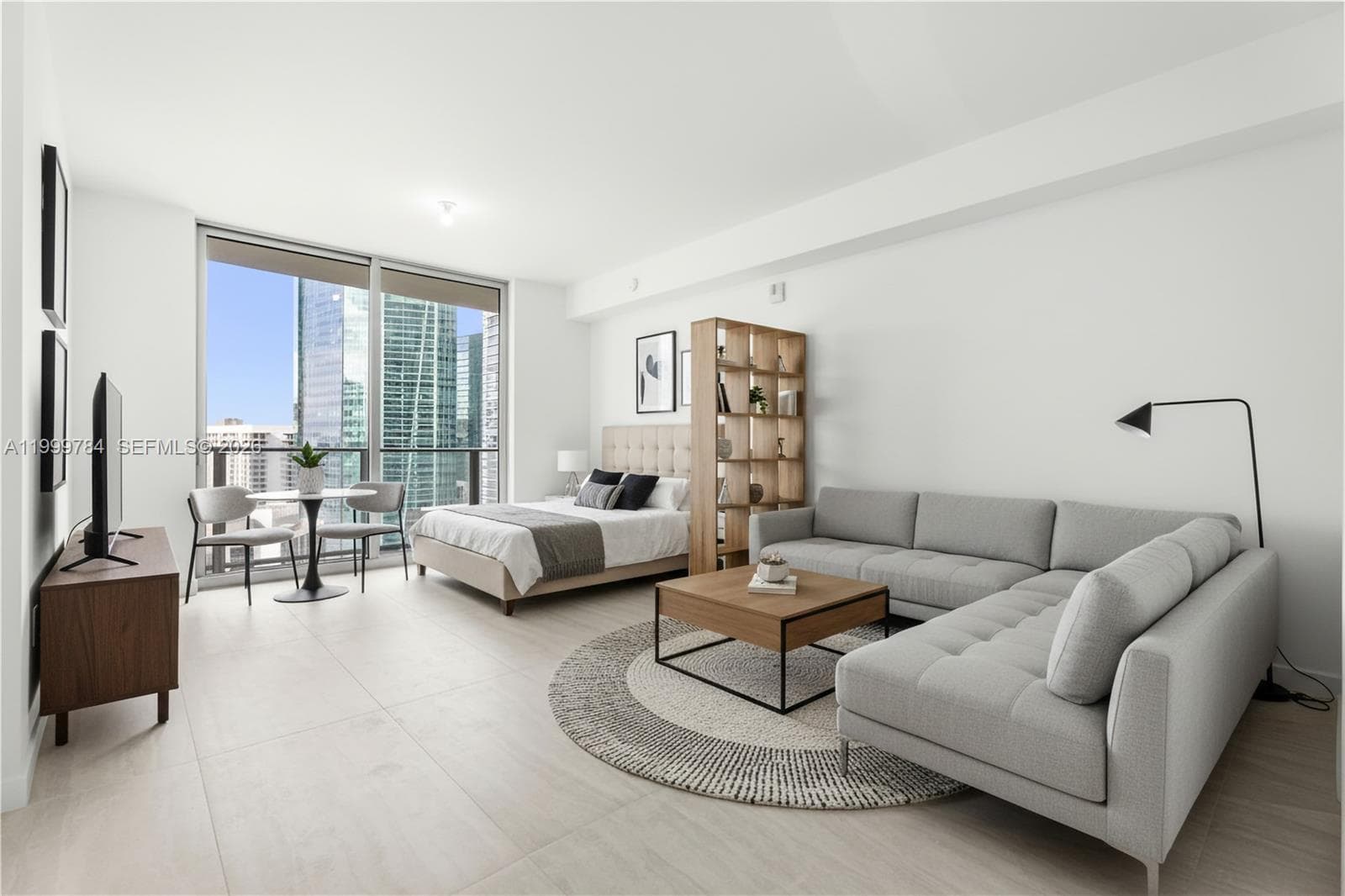 77 SE 5th Street # 3304, Miami, FL 33131 photo 4