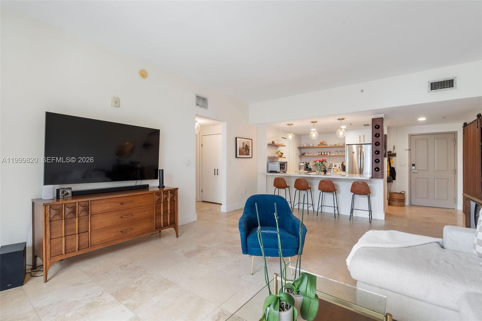 2650 SW 37th Ave # 406, Miami, FL 33133 photo 2