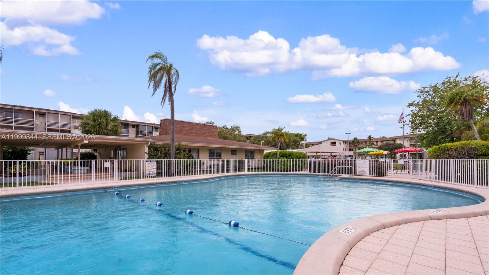 16900 NE 14th Ave # 204, Miami, FL 33162 photo 2
