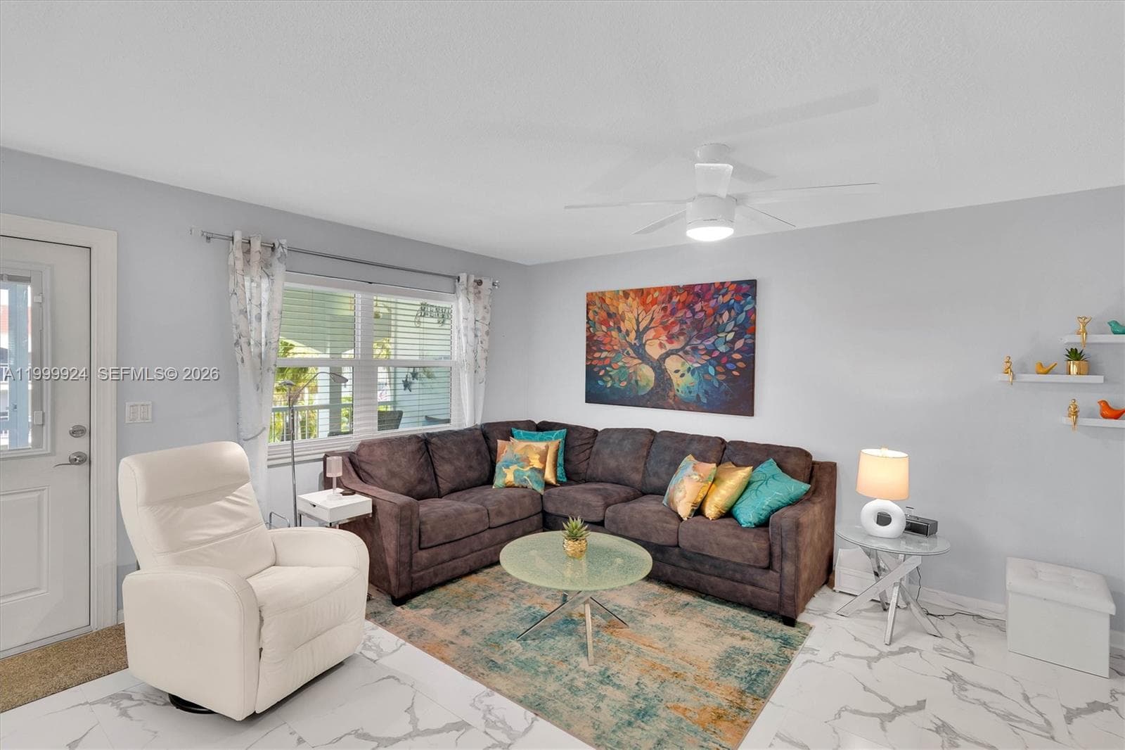 580 Egret Dr # 303, Hallandale Beach, FL 33009 photo 3