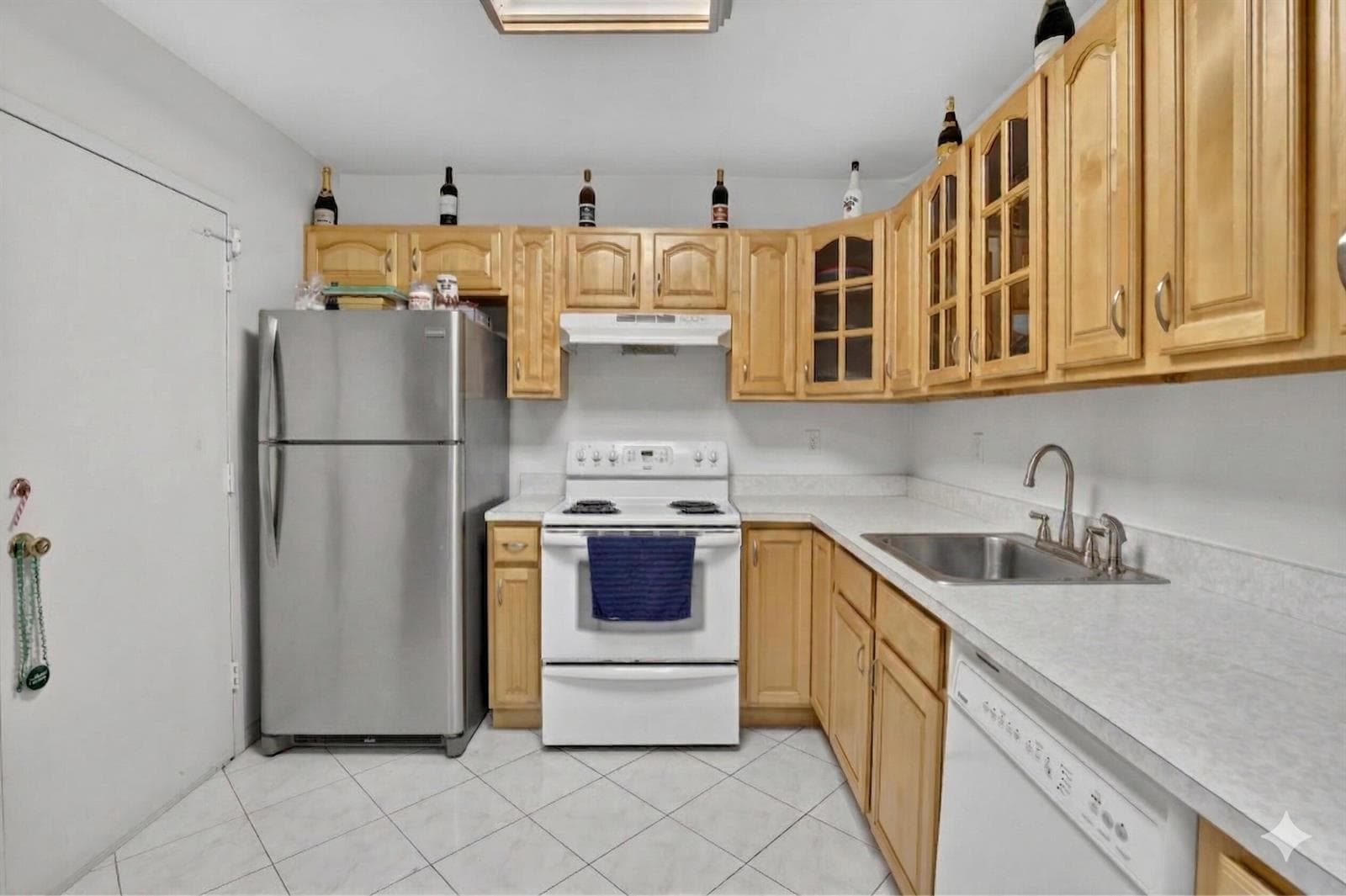 400 NE 12th Avenue # 405, Hallandale Beach, FL 33009 photo 5