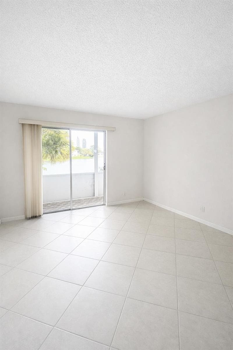 222 Somerset L, West Palm Beach, FL 33417 photo 5
