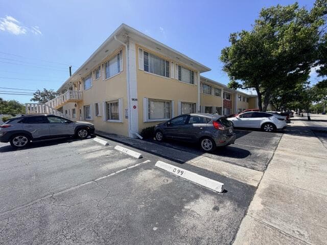 5820 NE 22nd Way # 629, Fort Lauderdale, FL 33308 photo 2